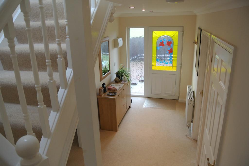 Bramley Cottage Sandown Rum bild